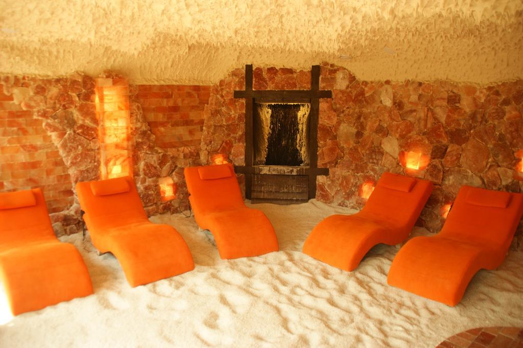 Pensjonat Lysica Wellness & Spa Свента-Катажина Экстерьер фото